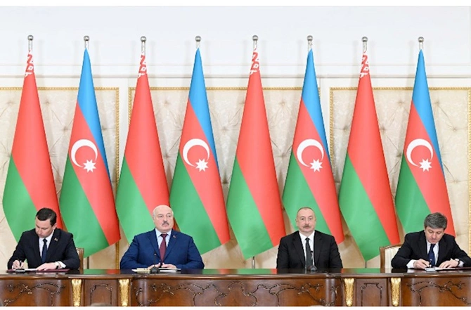 Azərbaycan və Belarus arasında 9 sənəd imzalandı — FOTOLAR (YENİLƏNİB)