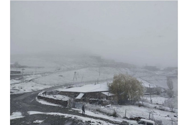 Quba və Qusara qar yağır — FOTO