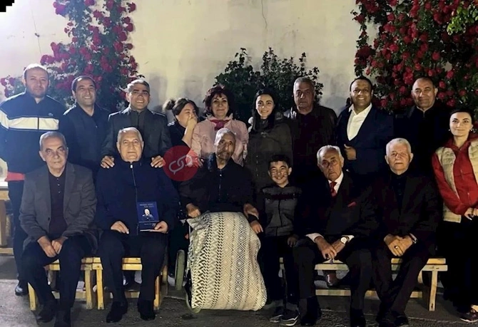 Fotoda Tağı Əhmədov... Fotoda Tağı Əhmədov...