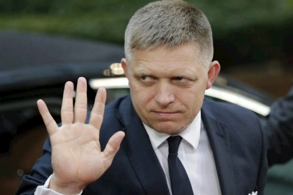 Slovakiyanın güllələnmiş baş nazirinin vəziyyəti necədir?