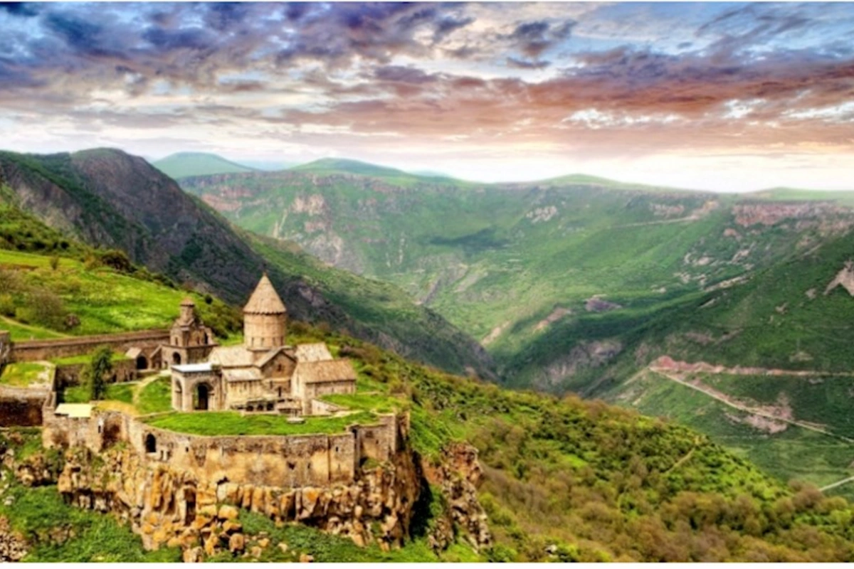 Kəlbəcərin təbiəti yenidən dirçəlib
