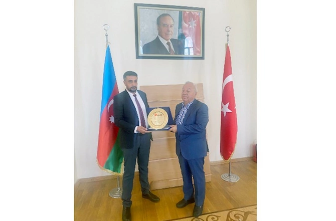 Hüseynbala Mirələmova Türkiyənin ASES təşkilatının xüsusi mükafatı təqdim edildi — FOTO Hüseynbala Mirələmova Türkiyənin ASES təşkilatının xüsusi mükafatı təqdim edildi — FOTO