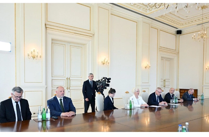 Prezident Latviya Seyminin sədrini qəbul etdi Prezident Latviya Seyminin sədrini qəbul etdi