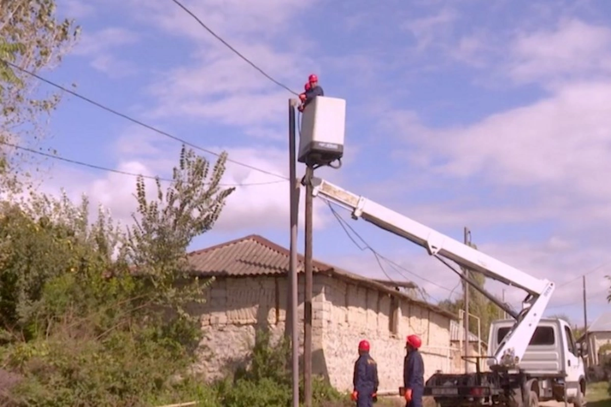 “Azərişıq” Şəki və Balakənin elektrik şəbəkəsini yeniləyir — VİDEO