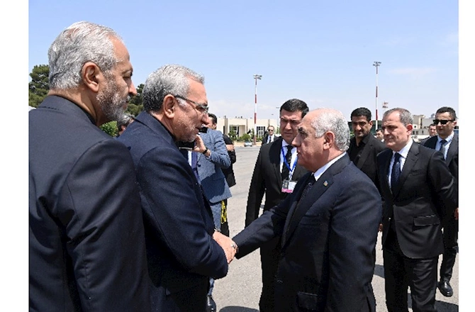 Əli Əsədov Rəisinin anım mərasimində — FOTOLAR