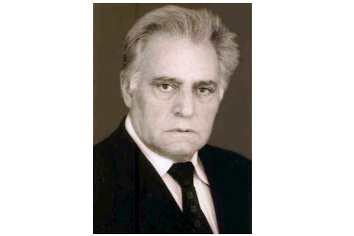 Əməkdar jurnalist Bəbir Hüseynov vəfat etdi