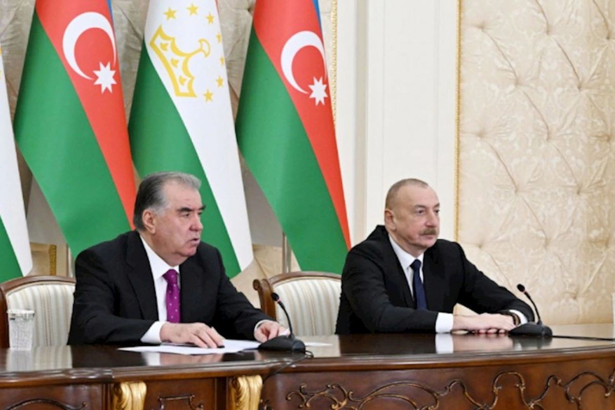 Emoməli Rəhmon İlham Əliyevi Tacikistana səfərə dəvət etdi