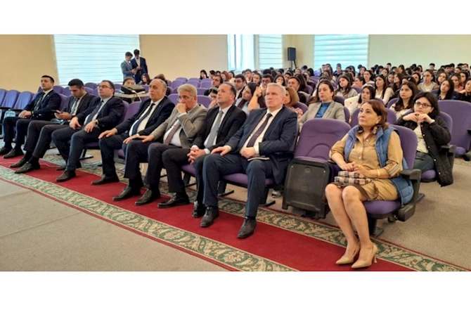 “Qərbi Azərbaycan həqiqətləri” mövzusunda elmi-konfrans keçirildi — FOTOLAR