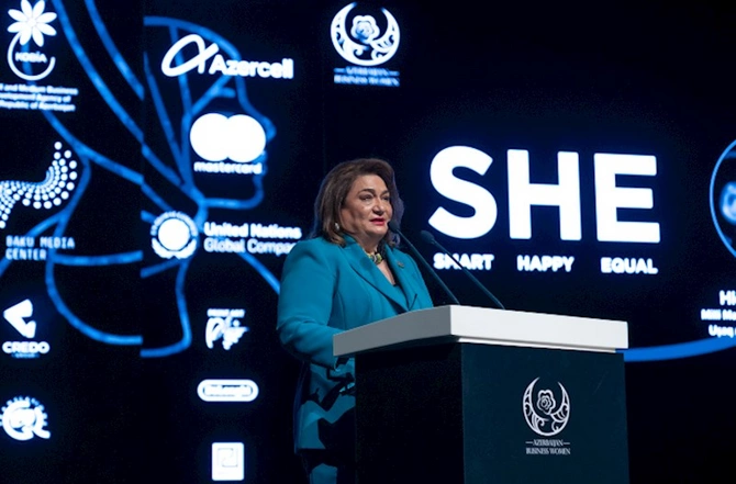 “Yelo Bank”ın dəstəyi ilə qadın liderliyinə həsr olunmuş “SHE Congress” — FOTOLAR