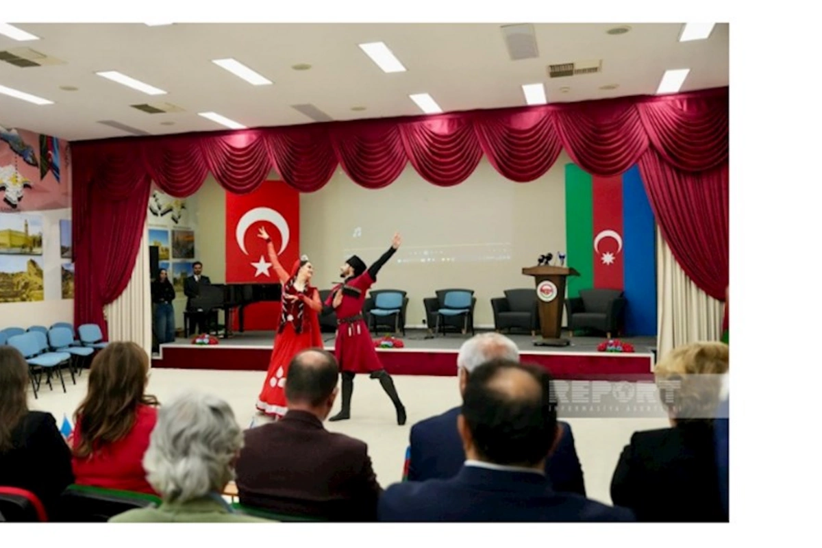 Ankarada Müstəqillik Günü ilə əlaqədar “Can Azərbaycan” adlı proqram keçirilib