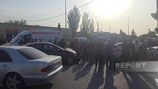 Sumqayıtda ağır yol-nəqliyyat hadisəsi baş verib, xəsarət alanlar var Sumqayıtda ağır yol-nəqliyyat hadisəsi baş verib, xəsarət alanlar var