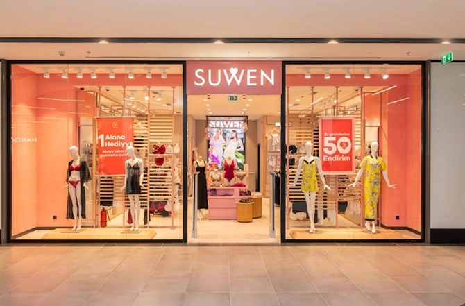 Dünyaca məşhur geyim brendləri “Crescent Mall”da — FOTOLAR