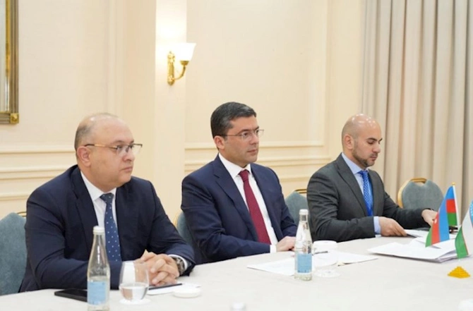 Əhməd İsmayılov ilə Asadjan Xocayev arasında ikitərəfli görüş keçirildi — FOTO Əhməd İsmayılov ilə Asadjan Xocayev arasında ikitərəfli görüş keçirildi — FOTO