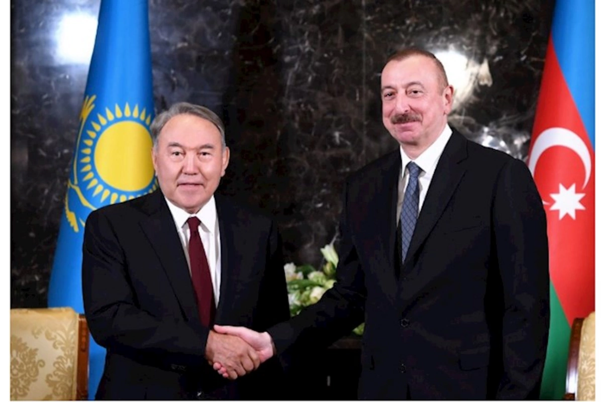 Nazarbayev İlham Əliyevi təbrik etdi