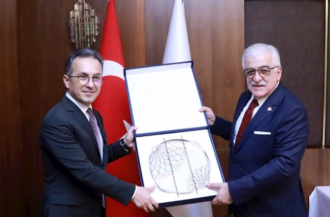 Dövlət Komitəsinin nümayəndə heyəti TBMM-də olub — FOTOLAR