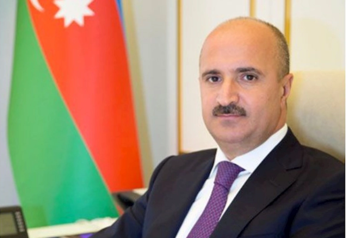 Rauf Əliyev və müavinləri ötən il nə qədər qazanıb? — MƏBLƏĞ