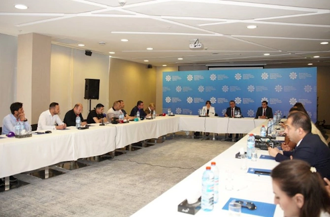 Region mediası nümayəndələrinin iştirakı ilə konfrans baş tutdu — FOTOLAR