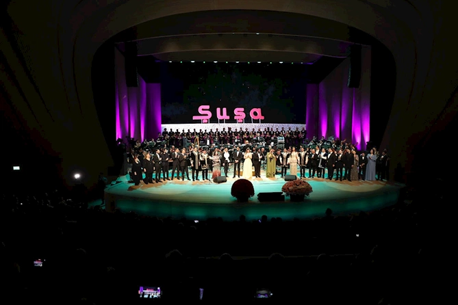 Heydər Əliyev Fondunun 20 illiyinə həsr olunan konsert keçirildi — FOTOLAR