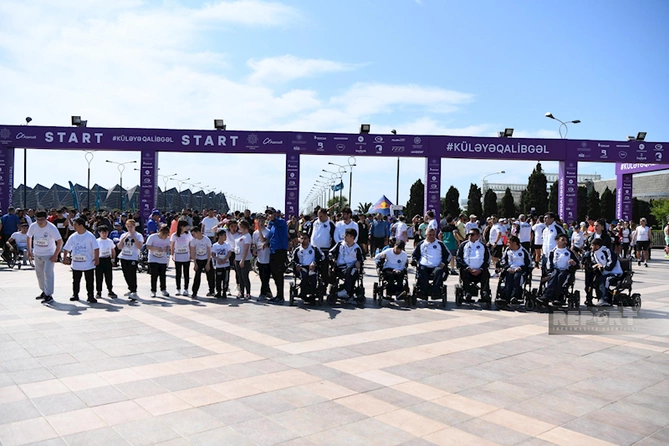 Heydər Əliyev Fondunun təşəbbüsü ilə keçirilən “Bakı Marafonu 2024” start götürüb