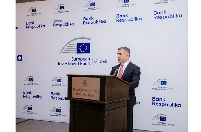 Dünyanın ən böyük beynəlxalq maliyyə institutu Bank Respublikanı seçdi — FOTOLAR