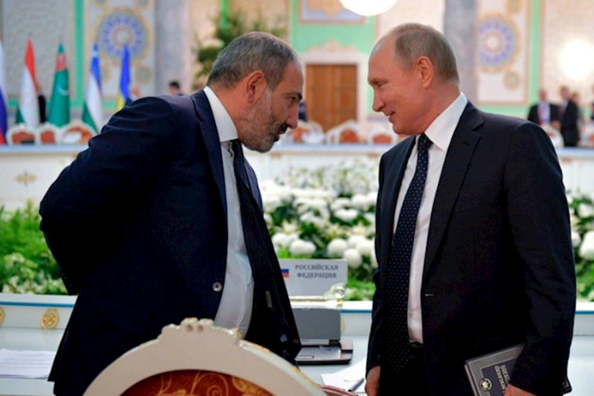 Putin mayın 8-də Paşinyanla görüşəcək