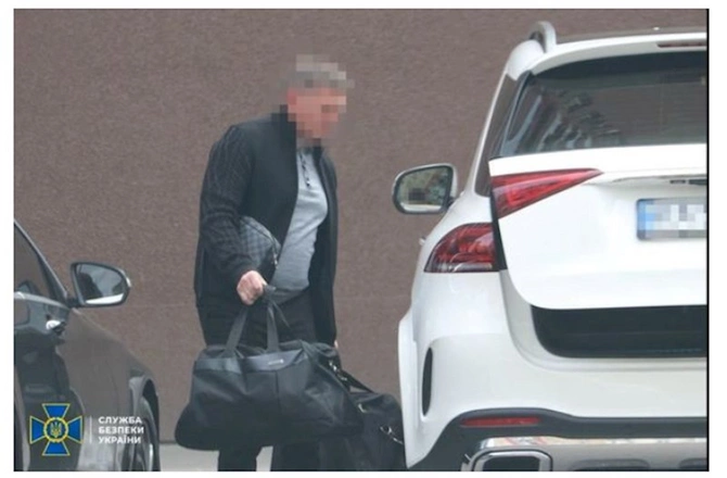 Zelenskiyə qarşı sui-qəsd: Rusiya agentləri ifşa olundular — FOTO Zelenskiyə qarşı sui-qəsd: Rusiya agentləri ifşa olundular — FOTO
