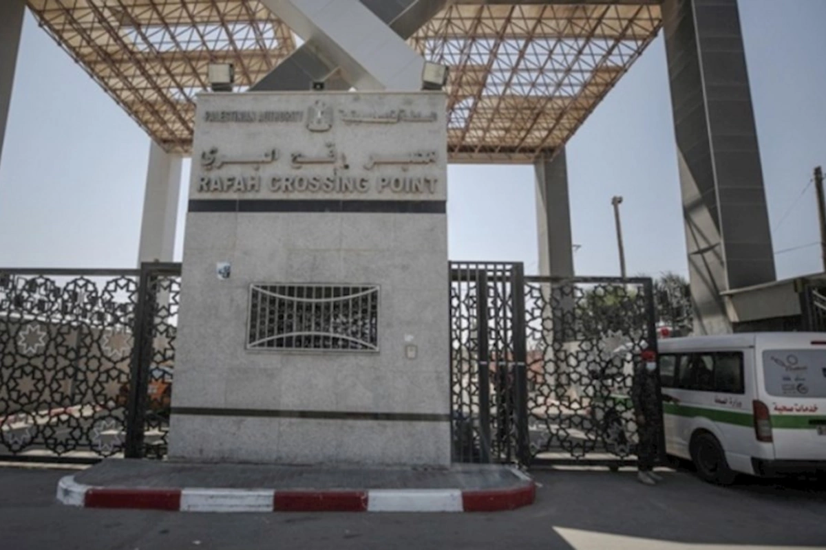 Rəfah keçid məntəqəsi işini dayandırdı