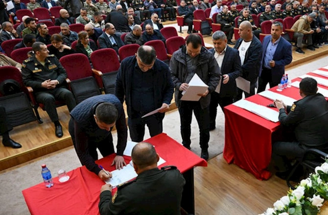 Bir qrup hərbi qulluqçuya ev verilib — VİDEO/FOTO
