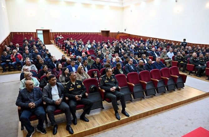 Bir qrup hərbi qulluqçuya ev verilib — VİDEO/FOTO