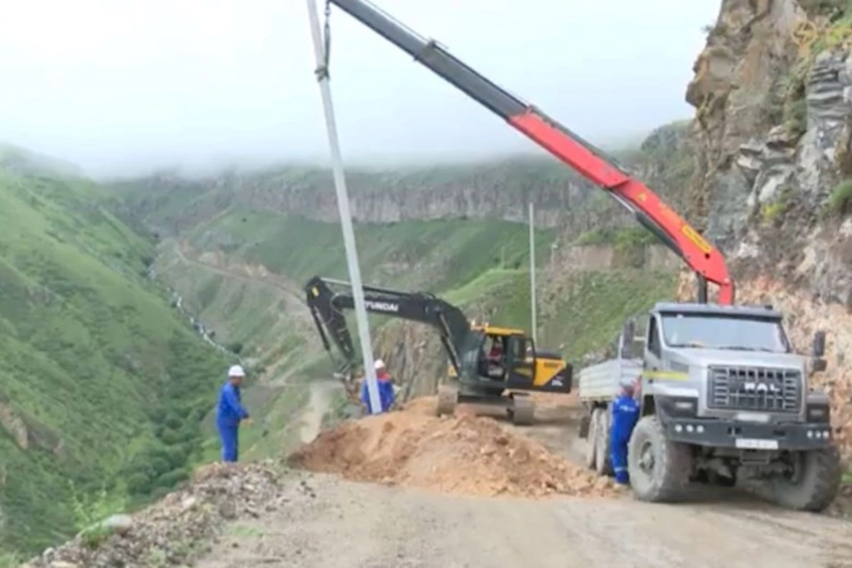 “Azərişiq” ASC Kəlbəcər və Laçında yenidənqurma işlərini davam etdirir — VİDEO