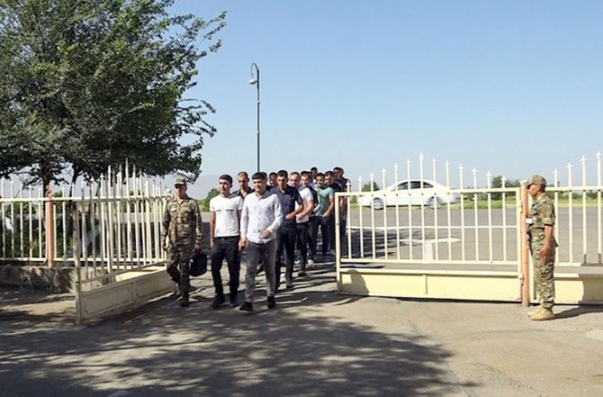 Naxçıvanda ehtiyatda olan hərbçilər orduya çağrıldı — VİDEO
