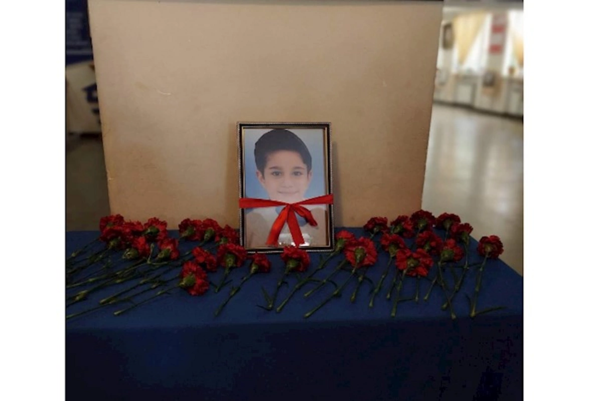 3-cü sinif şagirdi 7-ci mərtəbədən yıxılıb öldü