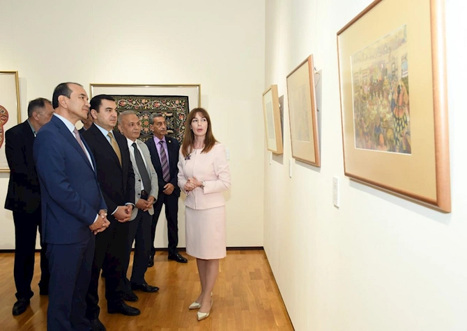 Azərbaycanın sənət incilərində yaşayan milli irsi” — Daşkənddə sərgi açılıb