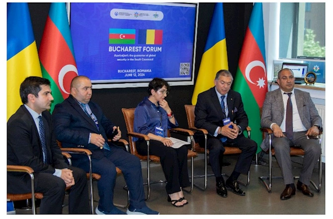 Qərbi Azərbaycana qayıdışla bağlı Buxarest Forumu baş tutub — FOTOLAR
