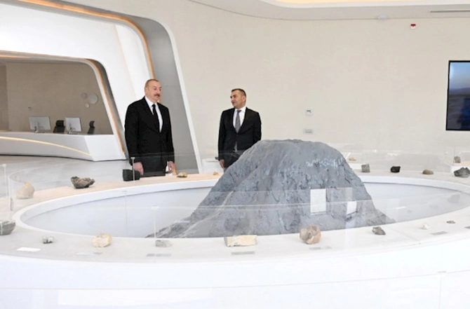 Prezident Palçıq Vulkanları Turizm Kompleksinin açılışında — FOTOLAR Prezident Palçıq Vulkanları Turizm Kompleksinin açılışında — FOTOLAR