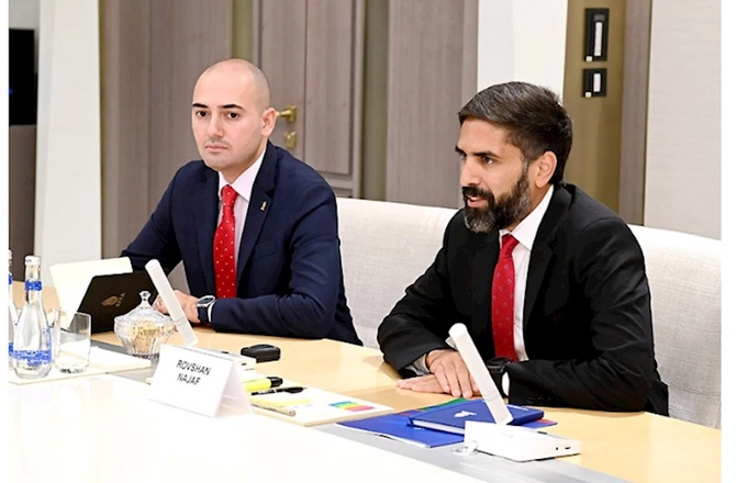 Rövşən Nəcəf Santuşla görüşdü — FOTO