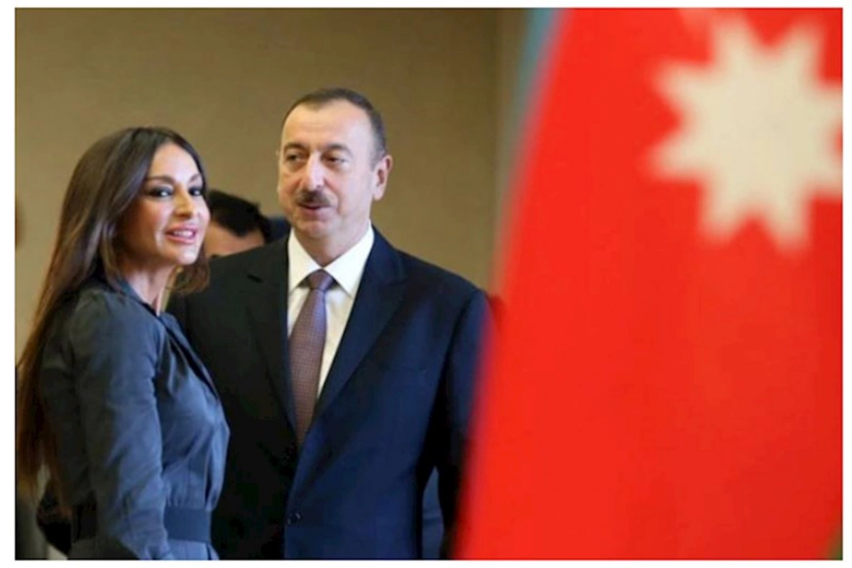 Deputatlar Prezident və xanımını TƏBRİK ETDİ