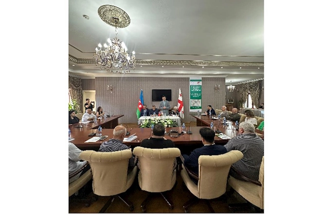 Tbilisdə “Qafqaz evi” ideyası: sülh və təhlükəsizlik” mövzusunda beynəlxalq konfrans keçirilib — FOTOLAR Tbilisdə “Qafqaz evi” ideyası: sülh və təhlükəsizlik” mövzusunda beynəlxalq konfrans keçirilib — FOTOLAR