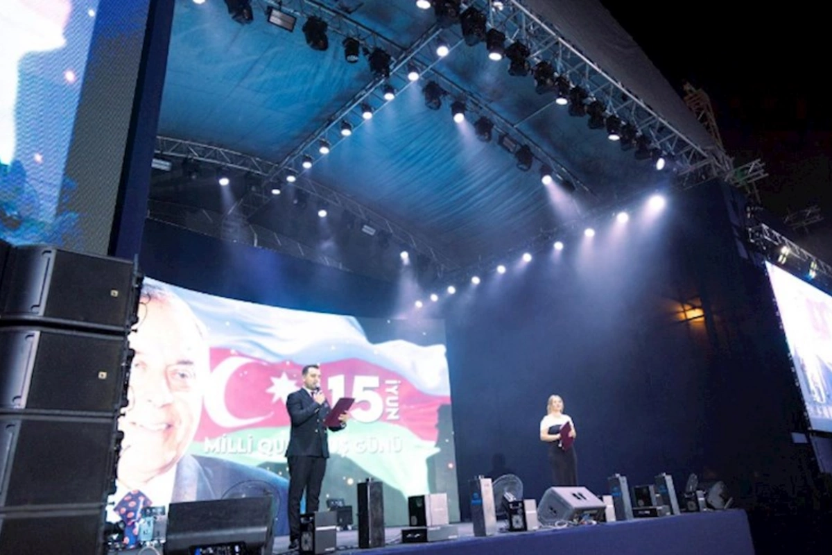 Abşeronda Milli Qurtuluş Günü təntənə ilə qeyd edildi — FOTOLAR