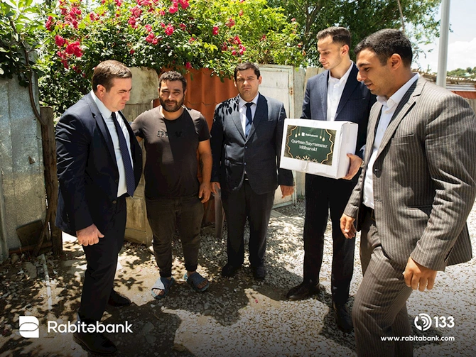 Rabitəbank Qurban bayramı ərəfəsində şəhid və qazi ailələrinə dəstək olub