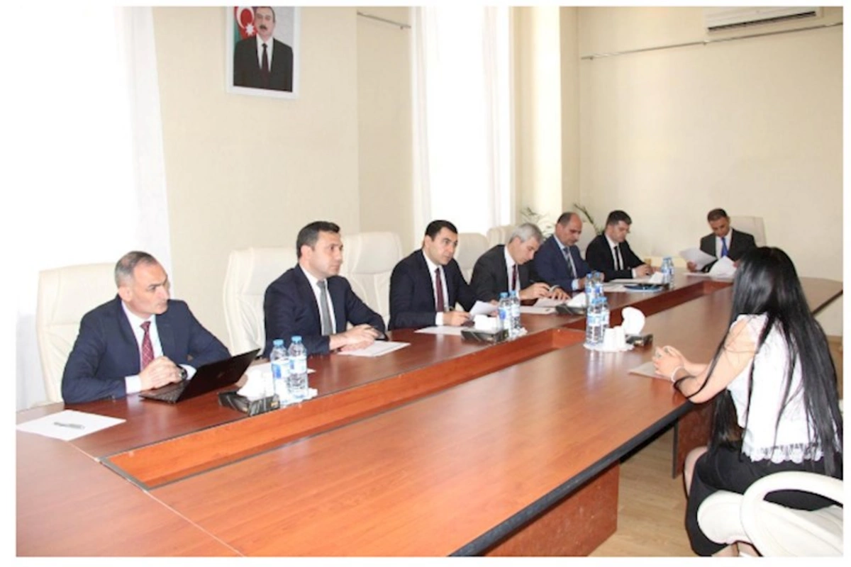 Mədəniyyət naziri Samuxda vətəndaşları qəbul etdi — FOTO