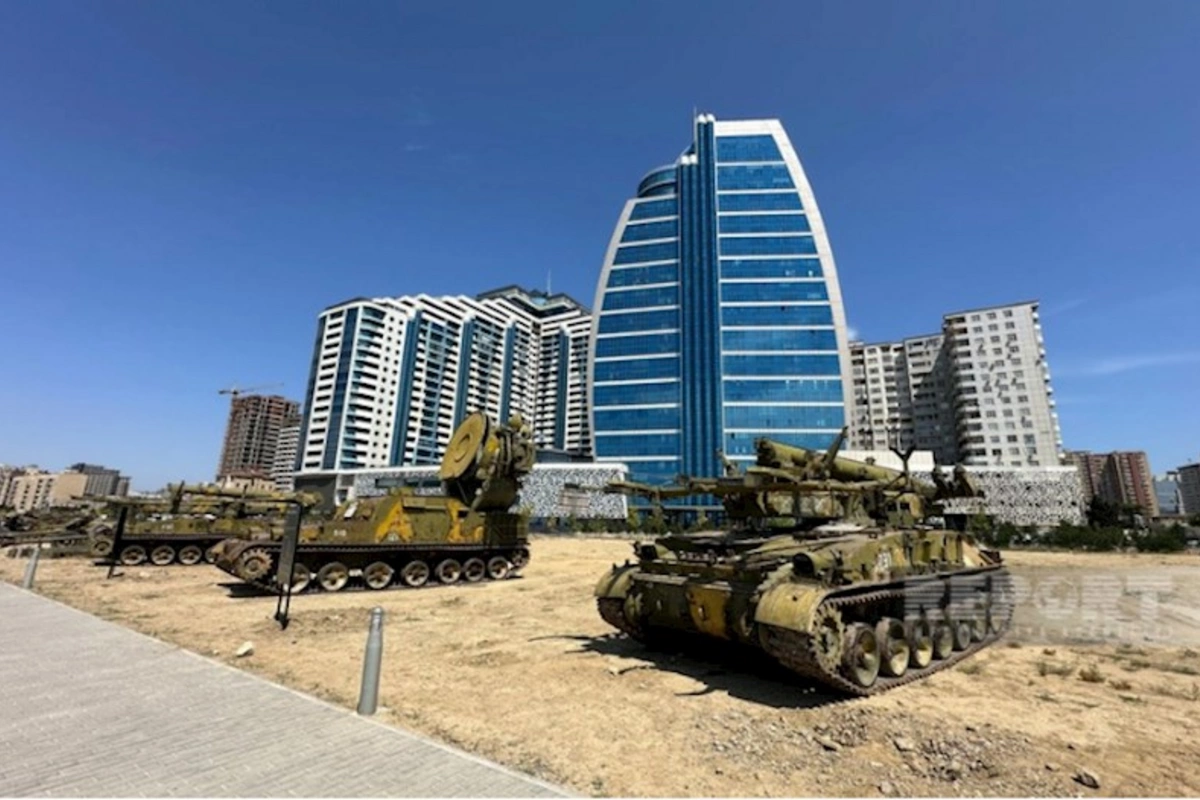 Xocalıda aşkarlanmış zenit-raket kompleksi “Hərbi Qənimətlər Parkı”nda yerləşdirildi