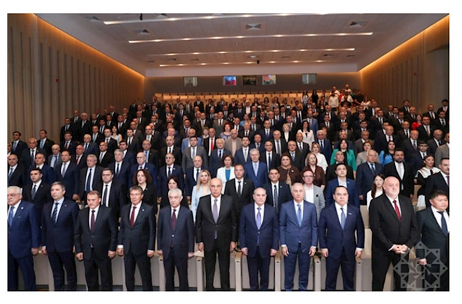 Şuşada beynəlxalq konfrans keçirilir — FOTO Şuşada beynəlxalq konfrans keçirilir — FOTO
