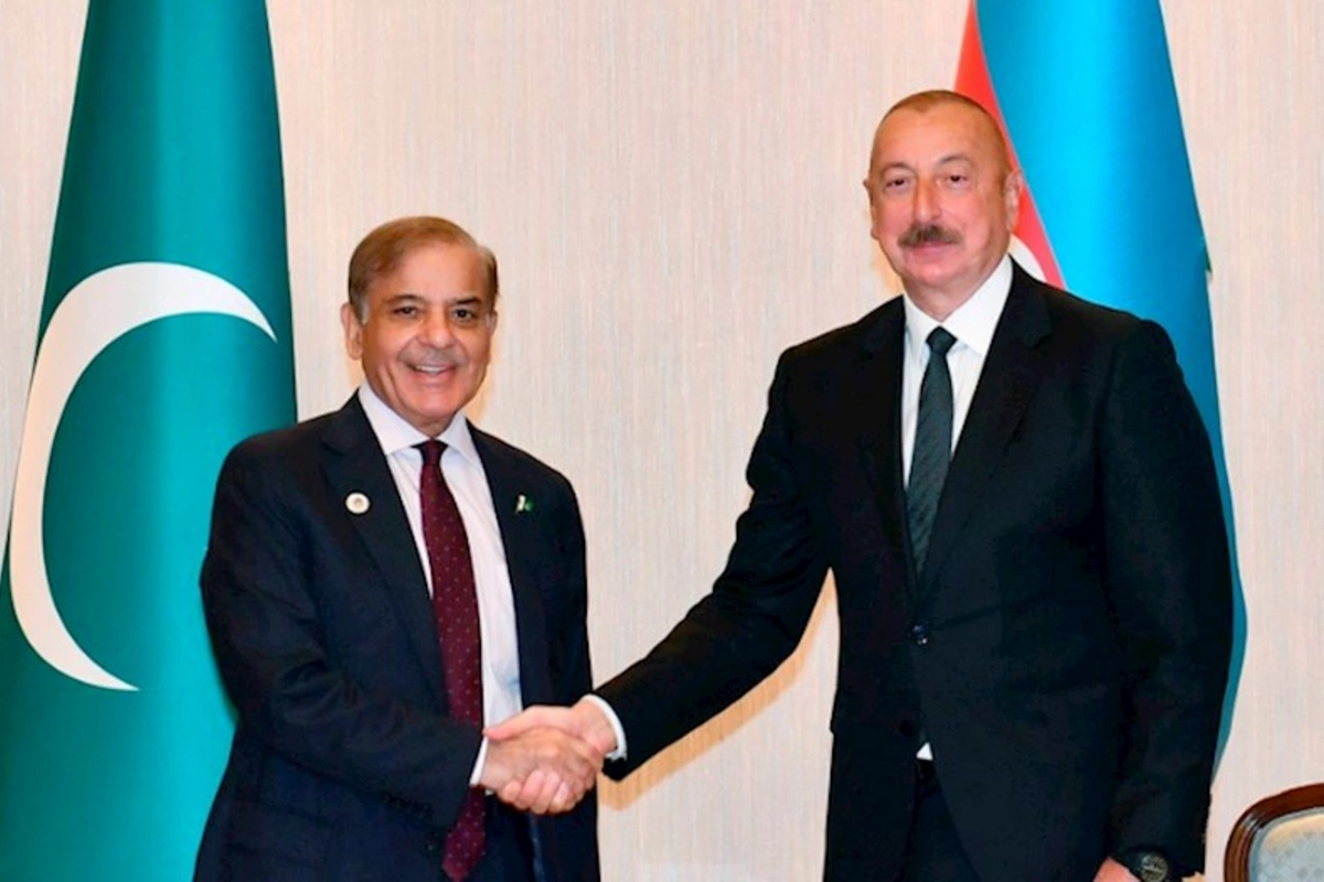 Şahbaz Şərif Prezident İlham Əliyevə zəng edib