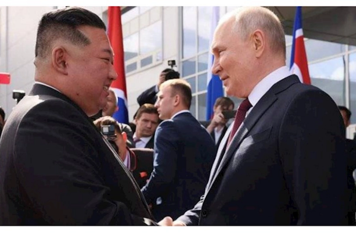 Rusiyalı nazirlər zaldan qovuldu — Putin-Kim Çen görüşündə ŞOK (VİDEO)