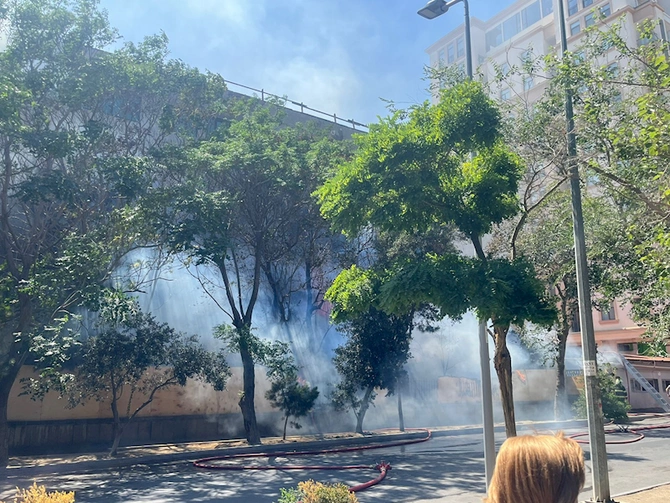 Doğum evinin yaxınlığında baş verən yanğın söndürüldü — (YENİLƏNİB) Doğum evinin yaxınlığında baş verən yanğın söndürüldü — (YENİLƏNİB)