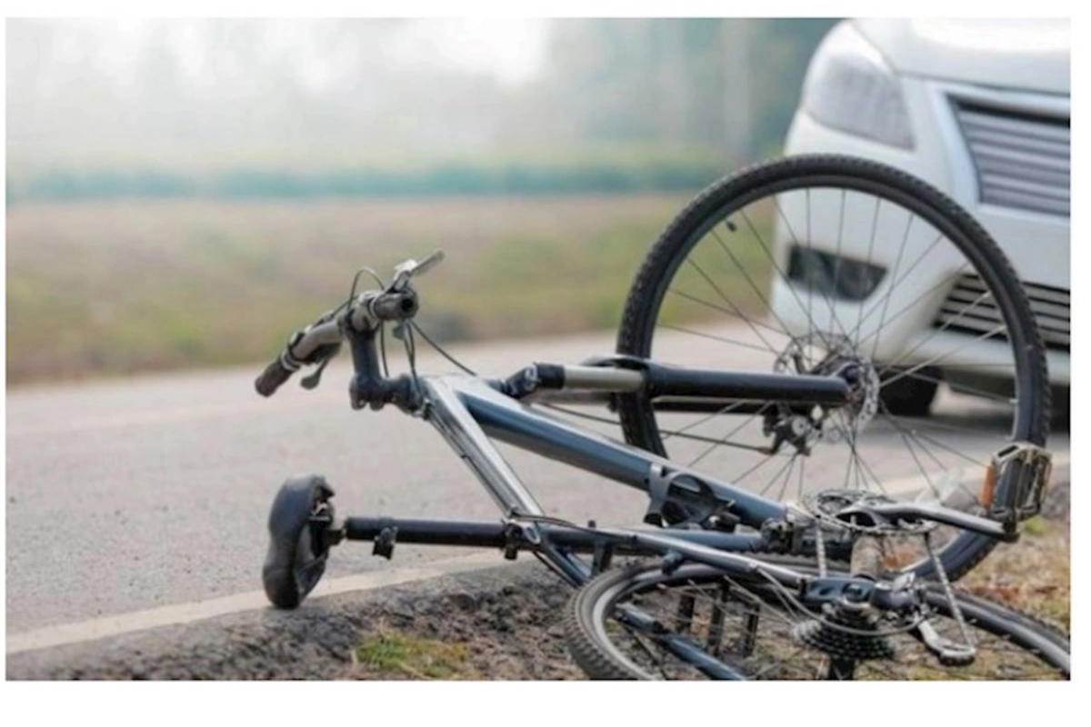 Astarada yük maşını velosipedçini vurdu