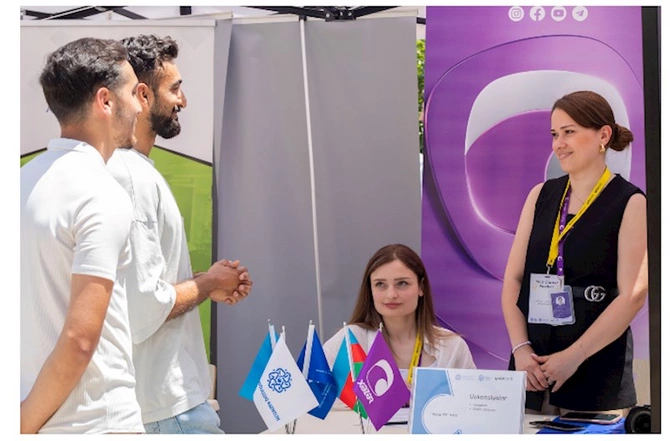 30-dan çox şirkətin iştirakı ilə “Yelo Career Festival” keçirildi — FOTOLAR 30-dan çox şirkətin iştirakı ilə “Yelo Career Festival” keçirildi — FOTOLAR