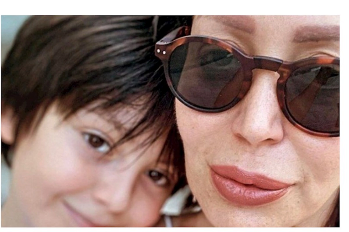Emma Ələkbərzadə oğlu ilə... — FOTO
