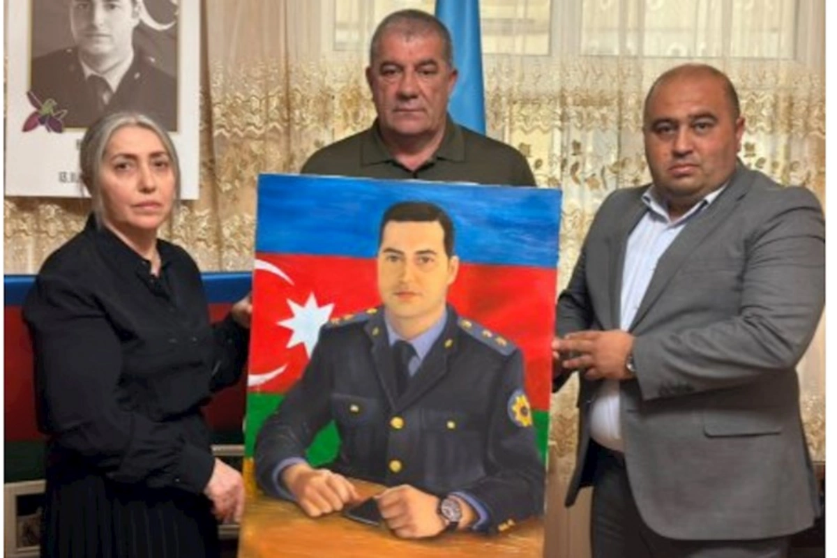 İctimai şuranın sədri şəhid ailəsi ilə görüşdü